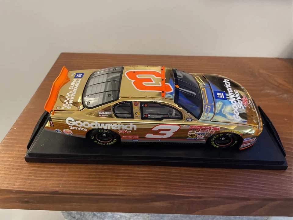 Dale Earnhardt GOLD #3 GM GOODWRENCH NO BULL 76th WIN 2000 1/24 Nascar Action - Image 3 of 4