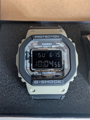 Casio G-Shock DW-5610US-5ER In excellent condition - Picture 2 of 3