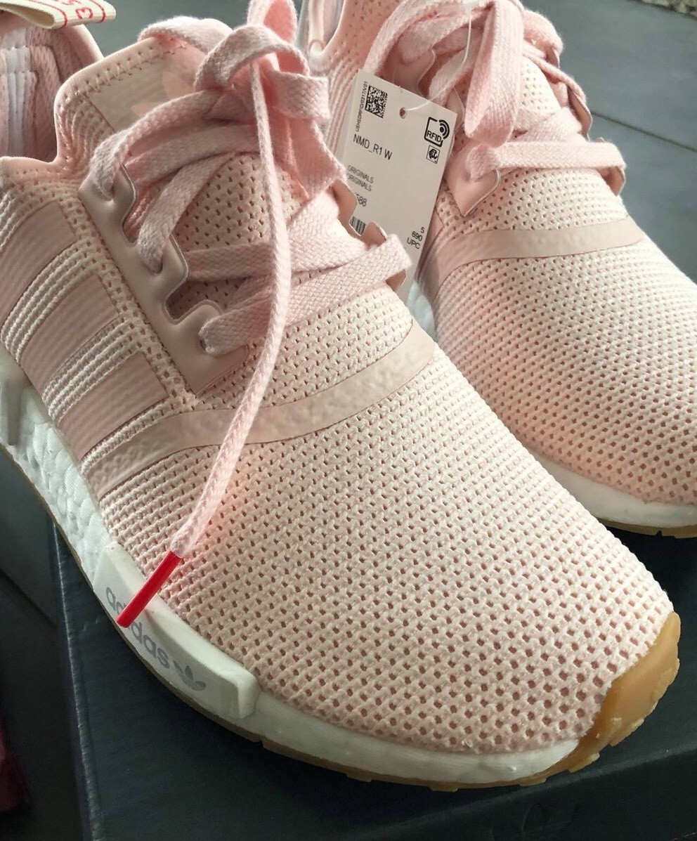 adidas nmd r1 baby pink