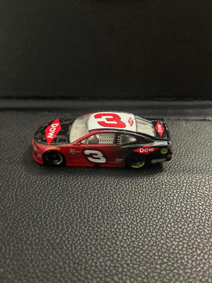 2018 Austin Dillon Dow Daytona 500 Raced Win Camaro 1:24 /743 - Image 2 of 4