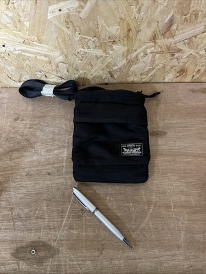 Levi s Original Umhängetasche Schwarz Neu