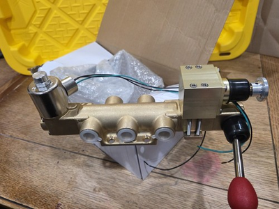 #ad #ad Bottom Dumps Air Valve VGK 4523 20C D012 X $510.00