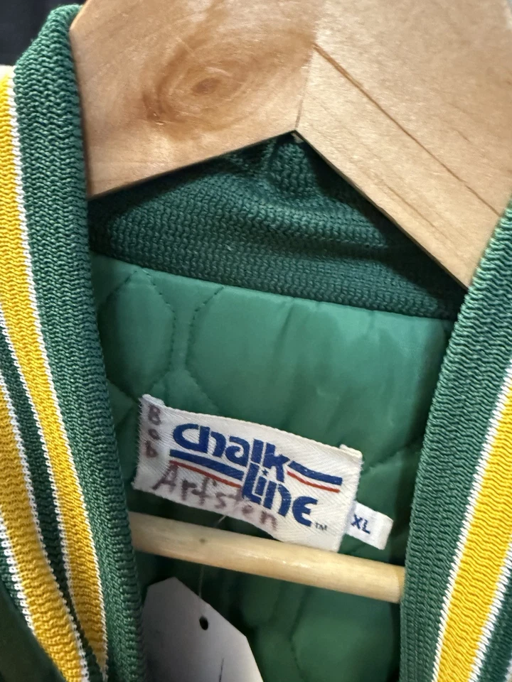 Chaqueta de béisbol satinada vintage de los 90 MLB Chalk Line Oakland Athletics talla XL Foto 4 de 4