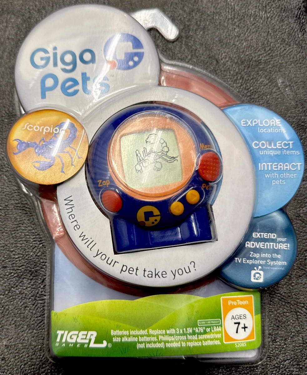 Giga Pets Explorer Scorpion Blue Virtual Pet Handheld, 2006, NEW