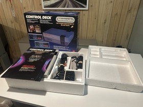 Rare Nintendo NES Control Deck Home Console Mario Bros Bundle Nintendo Box