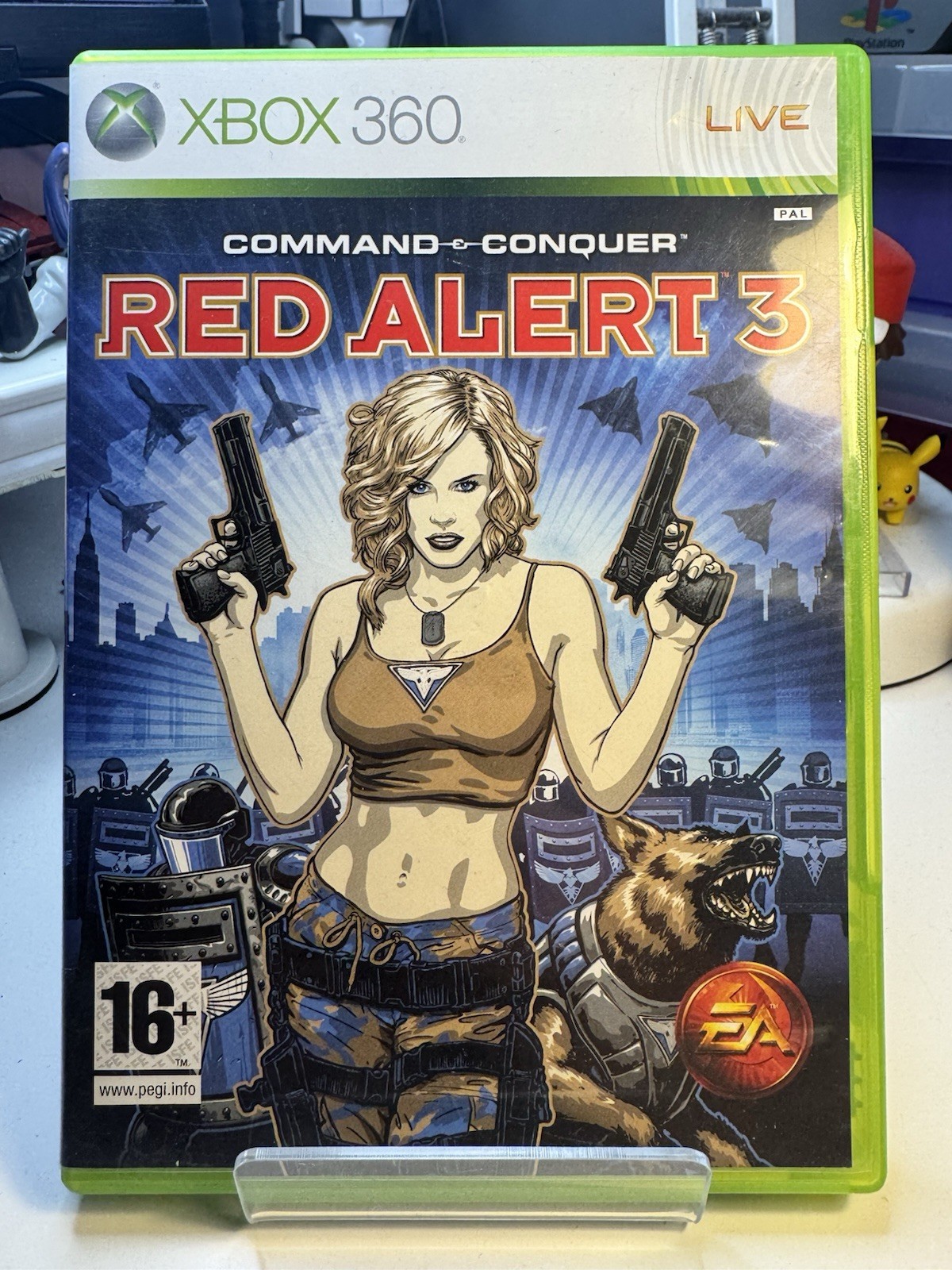Xbox 360 Command & Conquer: Red Alert 3 - Complete W/Manual