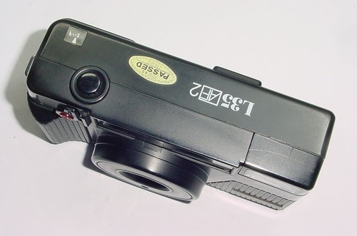 Nikon L35 AF2 One Touch 35mm Film Point & Shoot Camera with 35/2.8 Lens - Ex++ - Picture 3 of 6