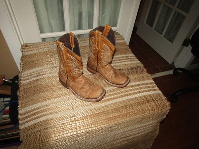 Hometown Boots Square Toe Brown Leather Kids size 1 Mex 21 Cowboy Boots