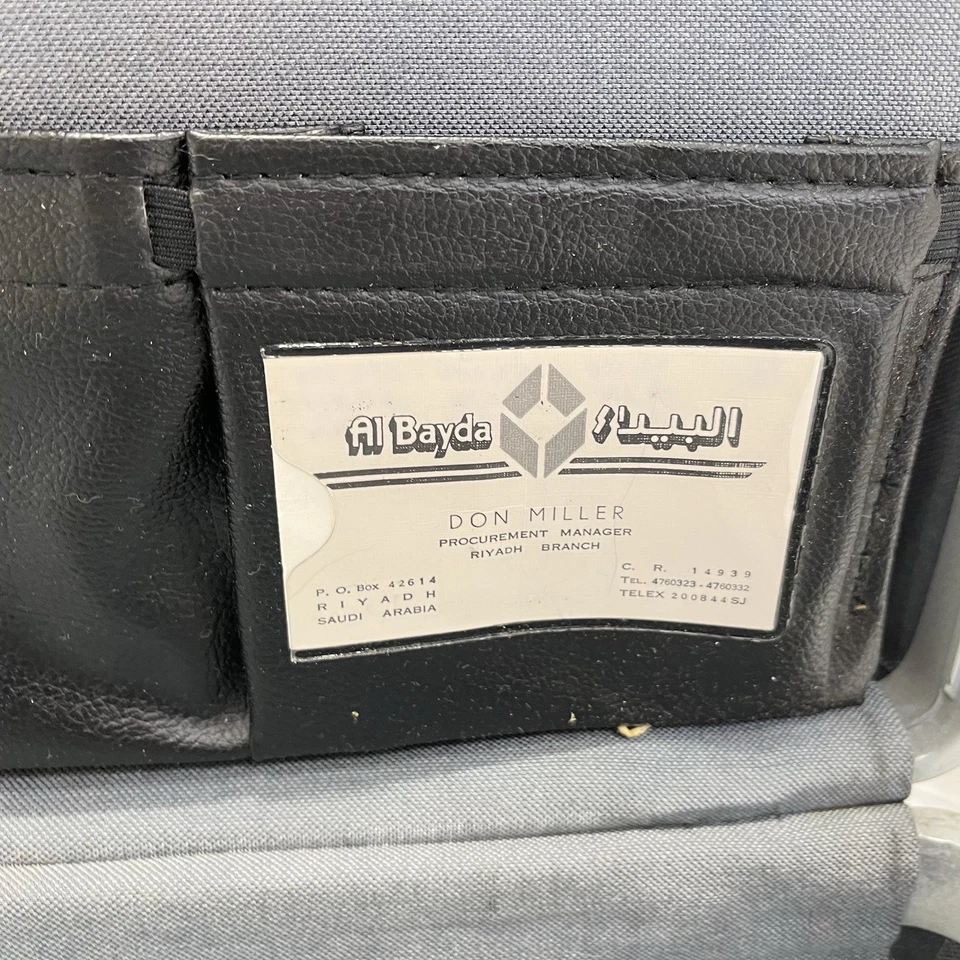 复古新秀丽经典棕色硬皮革公文包 18x13x4 英寸带组合 — 第 3/4 张图片