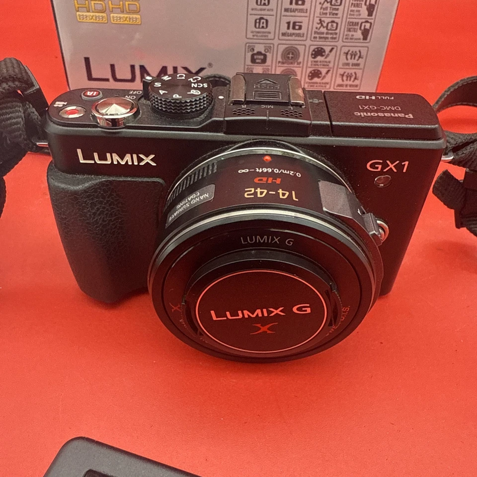 Panasonic Lumix DMC-GX1X + 14-42mm X PZ FULL BOX Mint - Image 3 of 4