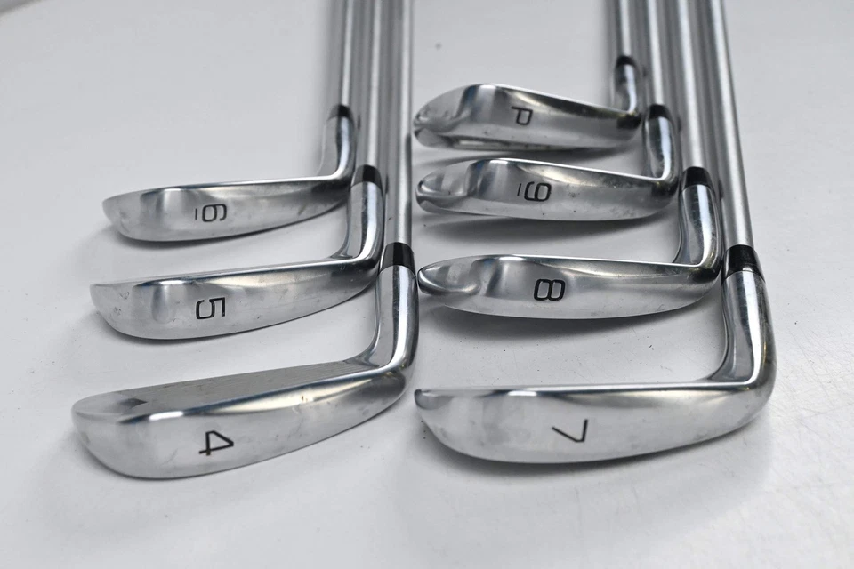 Mizuno JPX 850 Forged Irons / 4-PW / Stiff Flex KBS Tour C-Taper 105 Shafts - Image 4 of 4