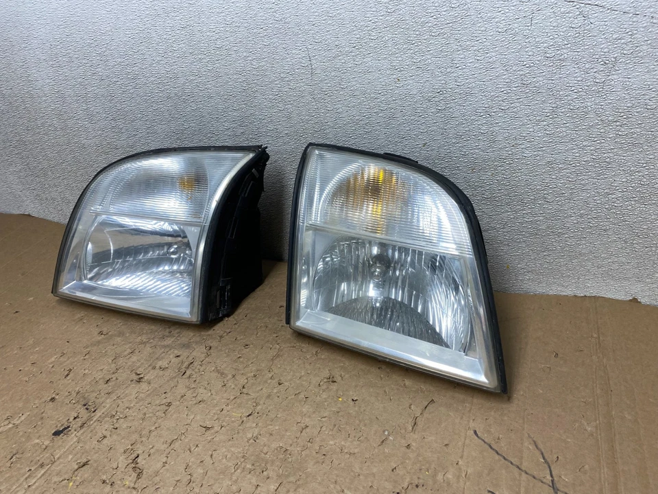 Faros halógenos laterales izquierdo+derecho Mercury Mountaineer 2006-2010 OEM V0579 DW Foto 2 de 4