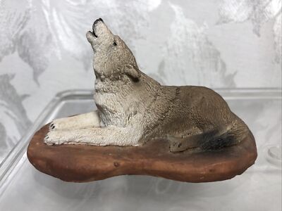 Living Stone Inc LADY OF THE PACK Howling Wolf Mini Figure Statue 3 inches 1994