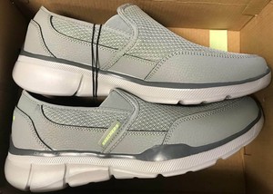 skechers sport memory foam shoes