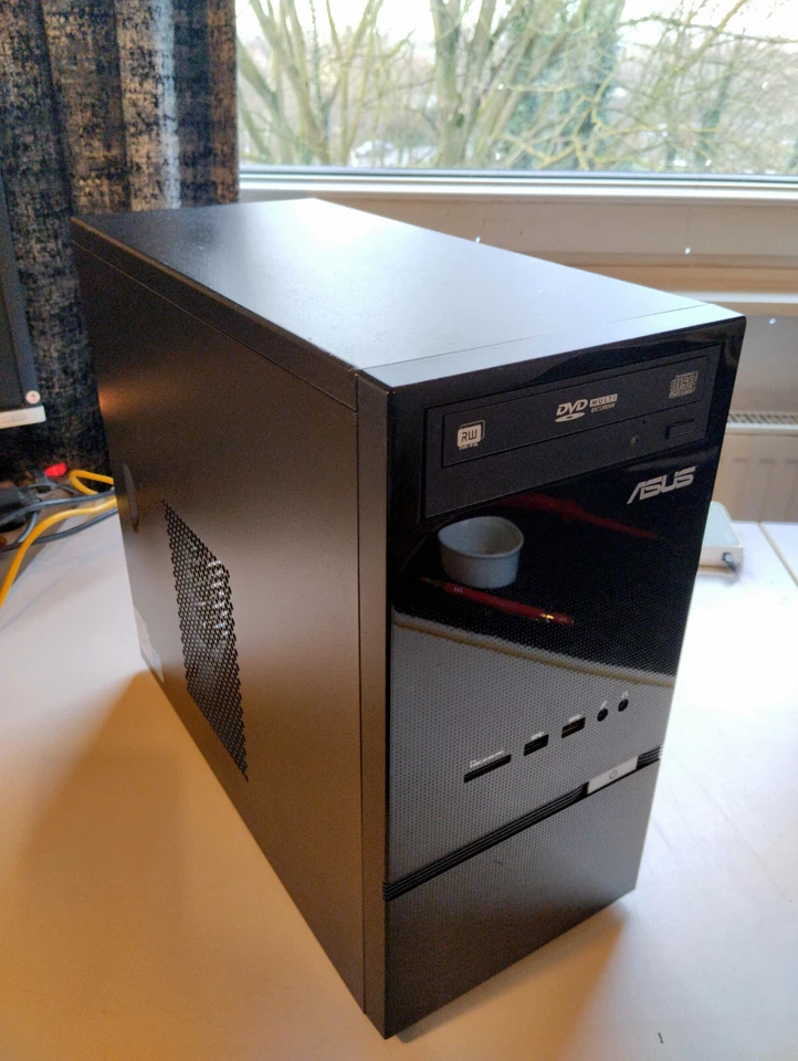 PC ASUS PRO D310MT – I3 2(4)x3,70GHz – 8GB RAM – 128GB SSD + 500GB HDD - 25H2 - Bild 2 von 4