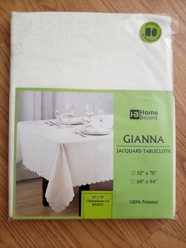 Giana Jacquard Table Cloth 52" x 70" %100 Polyester - Picture 1 of 2