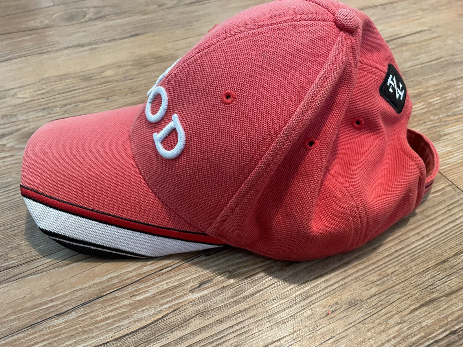 Izod Embroidered Strapback Adjustable Baseball Ca… - image 4