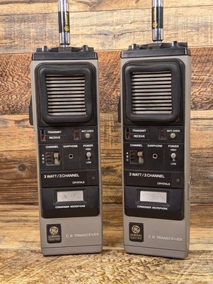 Set Of 2 GE General Electric Handheld CB Transceiver Radios Tested Working!