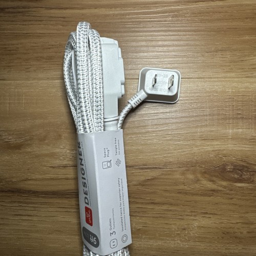 Globe Electric 9' 3 Outlet Extension Cord White: Indoor Electrical Cord - Picture 2 of 7