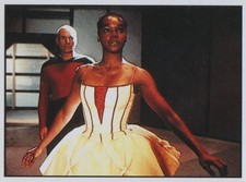 1987 Panini Star Trek the Next generation Sticker #136 Capt. Picard & Alien.