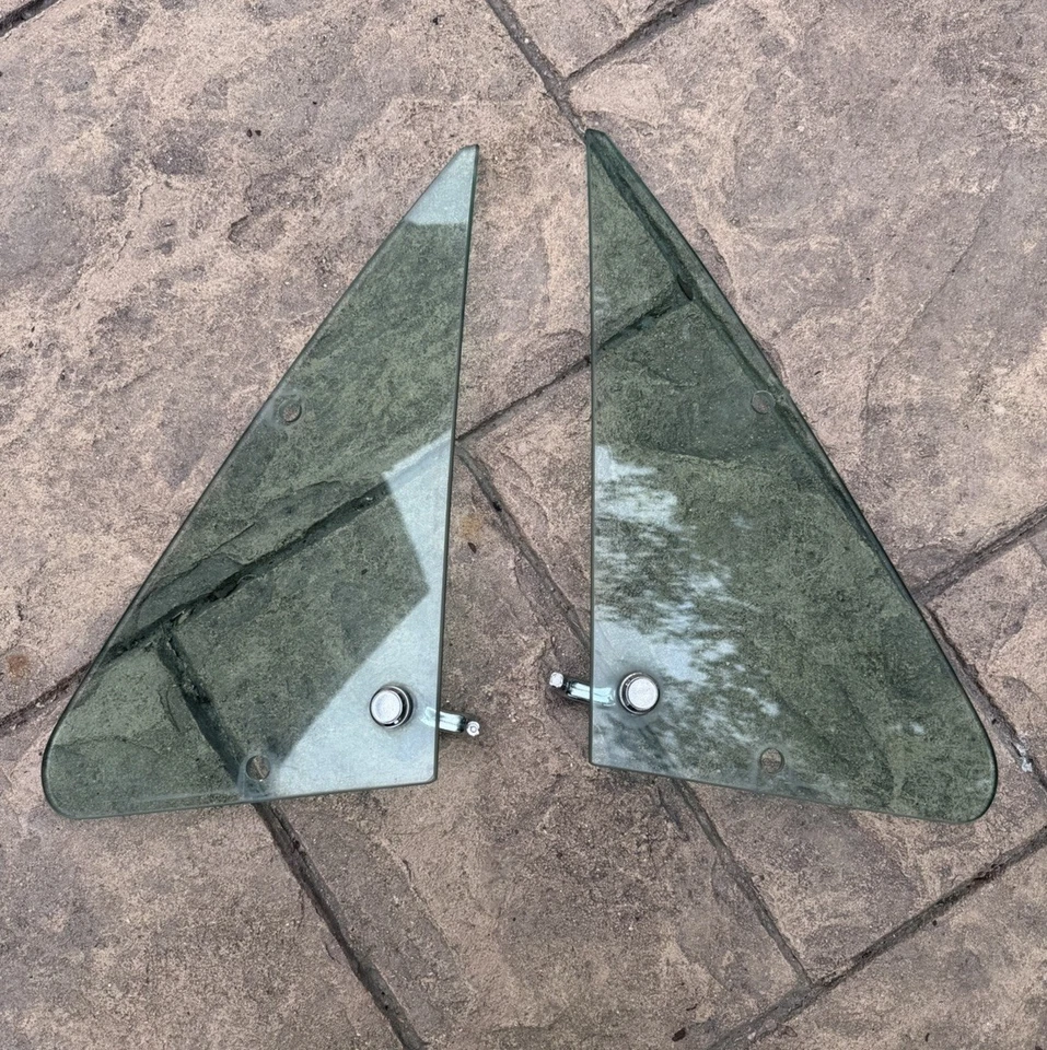 86-91 Dodge Ram Van PAR Ventana Vidrio Ventilación SIN TINTE FÁBRICA B150 B250 B350 OEM Foto 2 de 3