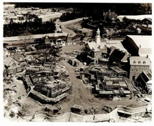 Vintage DISNEY WORLD CONSTRUCTION 8x10 PHOTO, Liberty Square & Haunted Mansion