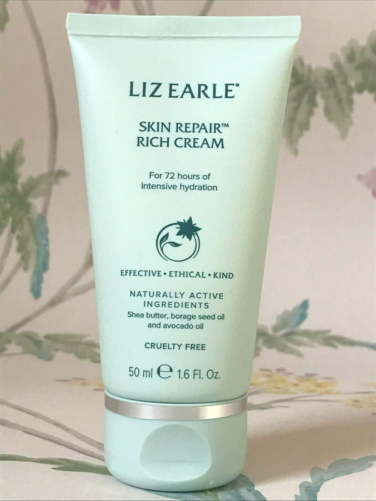 Liz Earle Skin Repair Rich Cream 50Ml Tube - Image 4