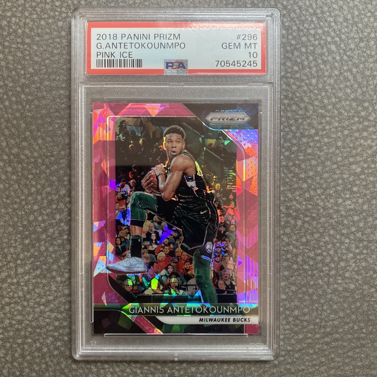 PSA10 GIANNIS ANTETOKOUNMPO PRIZM PINK