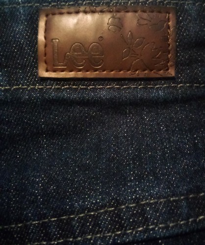 Lee Damen 28W Medium ~ seitlich elastisch an der Taille ~ dunkel gewaschene Jeans - Bild 7 von 7