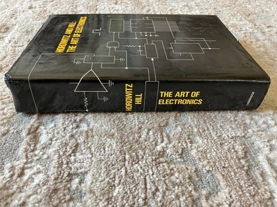 Art of Electronics by Paul Horowitz and Winfield Hill, 1986 Reprint HC DJ