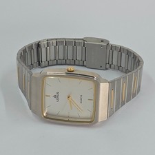 Lorus Quartz Watch V515-5A30 Two Tone Silver Gold Mens Vintage For Parts