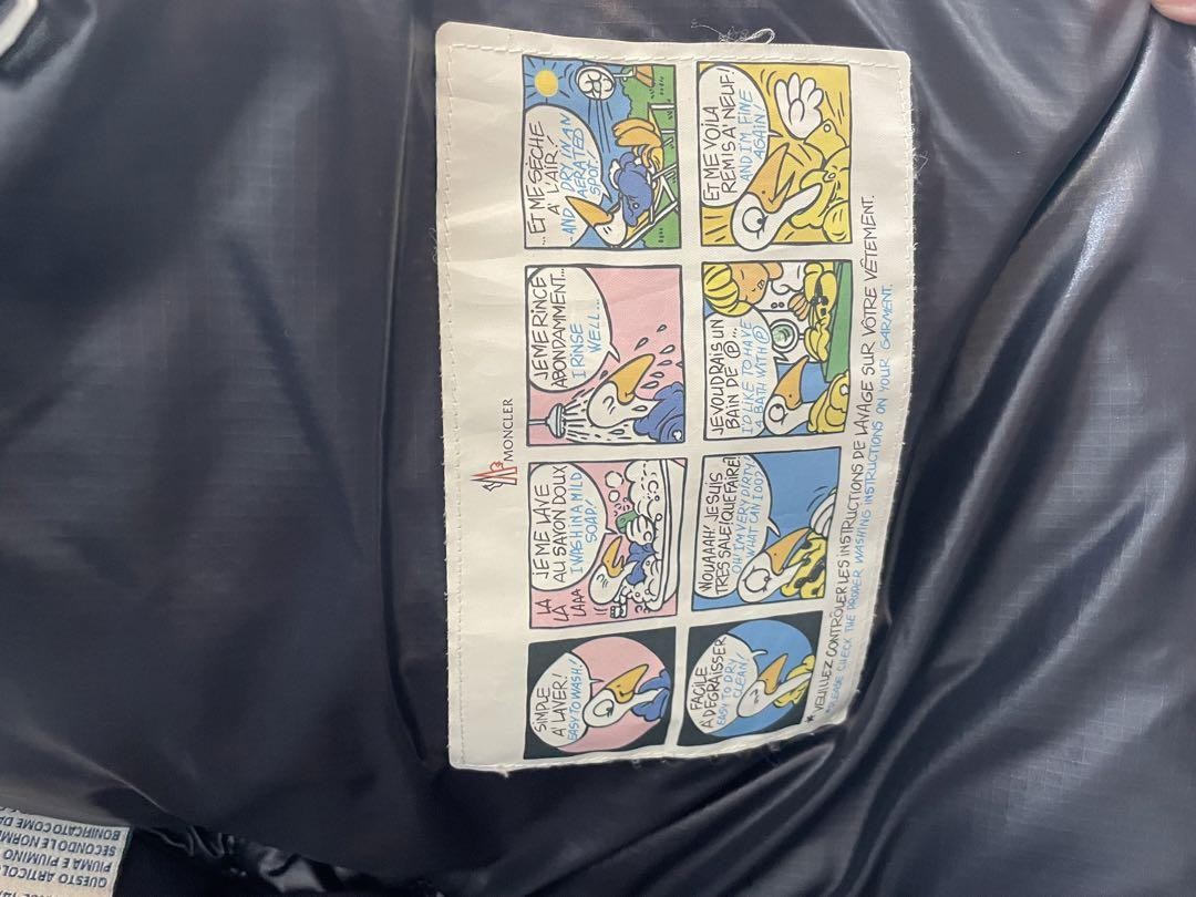 モンクレール  moncler ネイビー　XL フランス国旗ペイント　used 驚きの価格 モンクレール used フランス国旗ペイント XL
