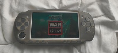 Sony psp konsole mit Spielen, 7 Manager Spiele, es guter Zustand, neuer Akku