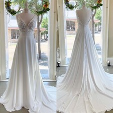 Satin Spaghetti Straps Wedding Dresses Lace Appliques Sweep Train Bridal Gowns
