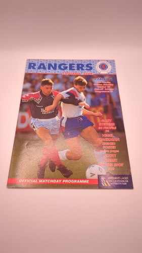 Glasgow Rangers football Programmes 8 - Picture 2 of 9