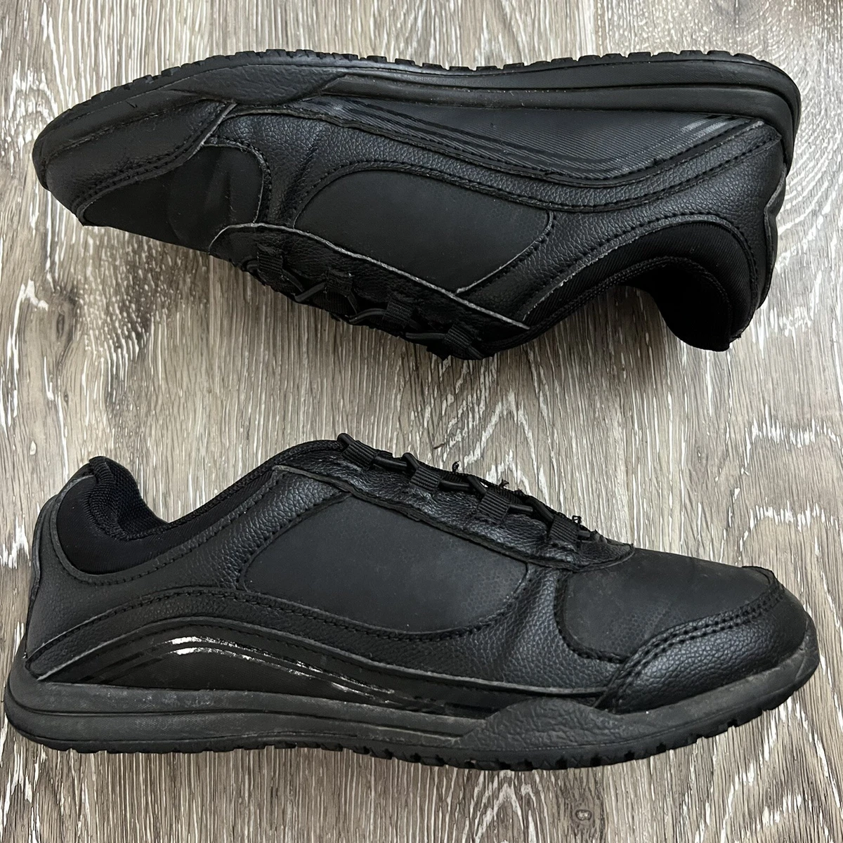 Slip resistant shop black womens shoes