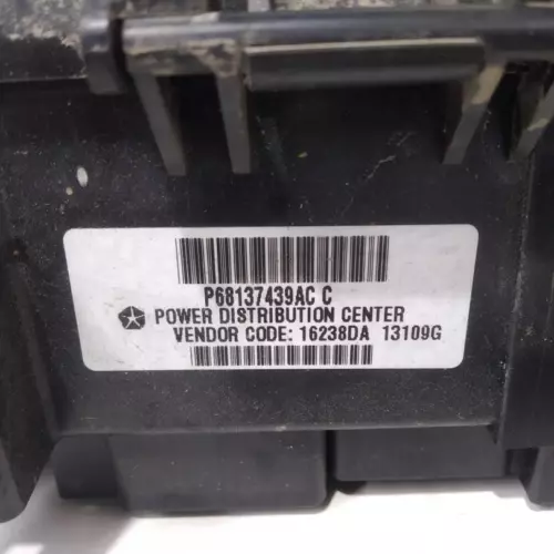 16238DA Caja Reles/Fusibles para JEEP GRAND CHEROKEE (WK) 6.4 V8 HEMI SR 3570321 - Imagen 4 de 10