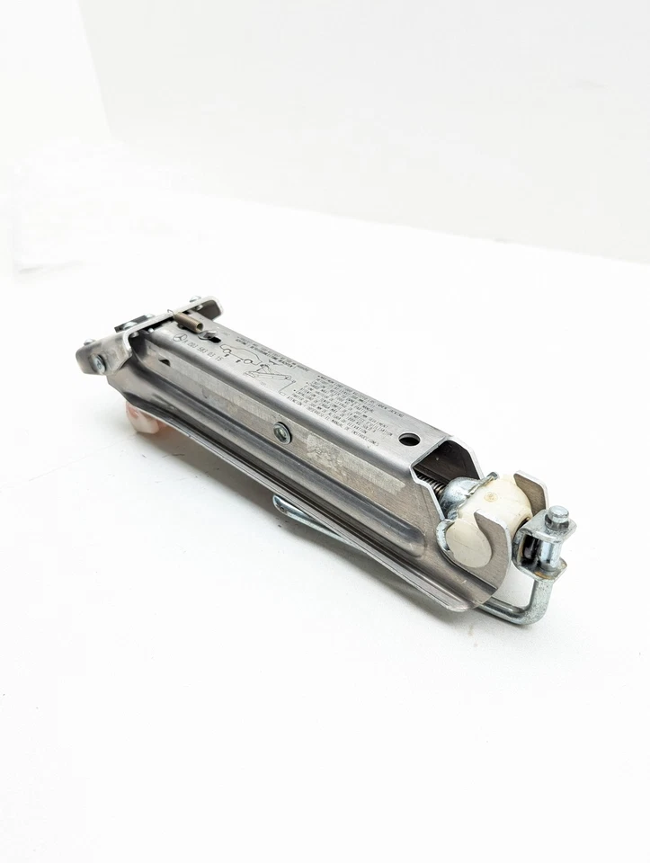 Mercedes Benz CLK CLS C E SLK SLC 2125800018 2003-2020 gato de repuesto Foto 3 de 4