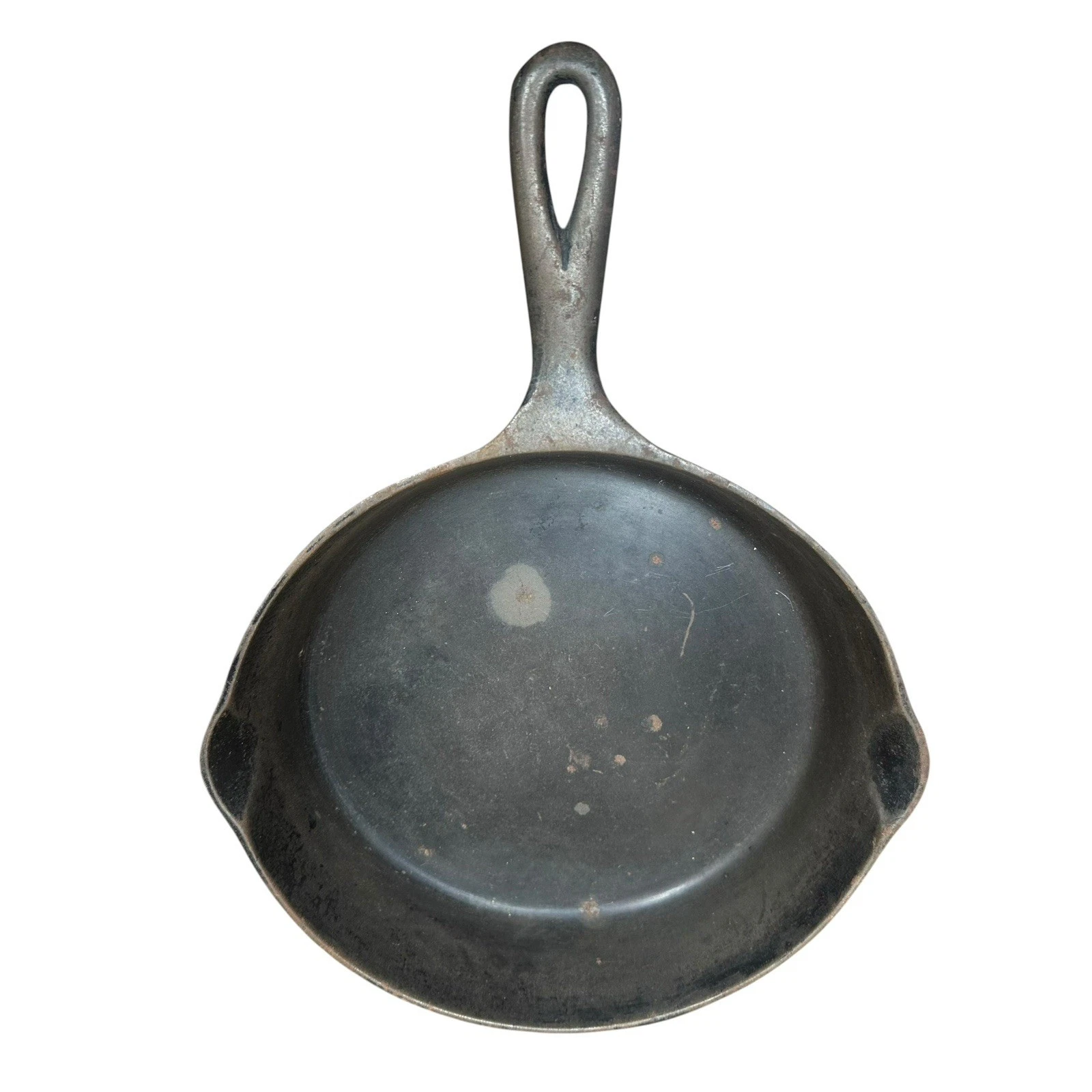 Vtg Favorite Piqua Ware #7 Cast Iron Skillet Pan Smiley Logo Circa 1916-1934
Opens in a new window o