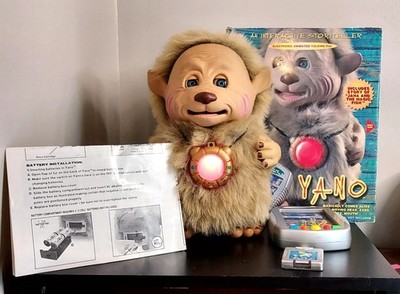 Vintage 2001 Yano Interactive Storyteller Electronic Animated Talking Pal WORKS