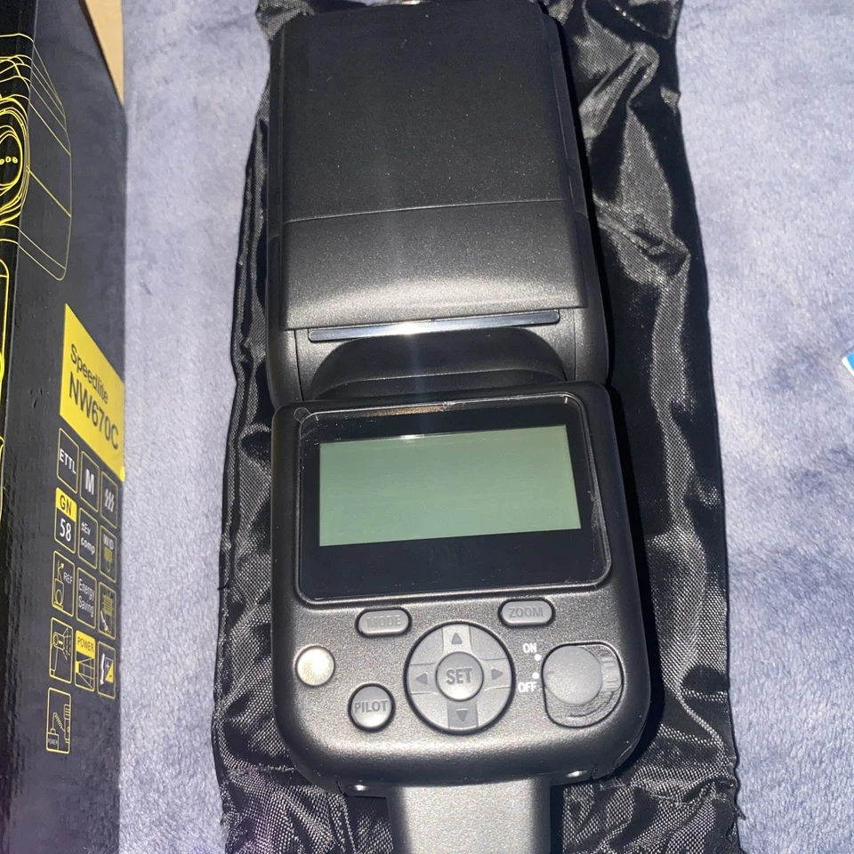 NEEWER NW-670C GN 58 FLASH SPEEDLITE W/ LCD FOR CANON DLSR CAMERAS NEW OPEN BOX - Image 3 of 4
