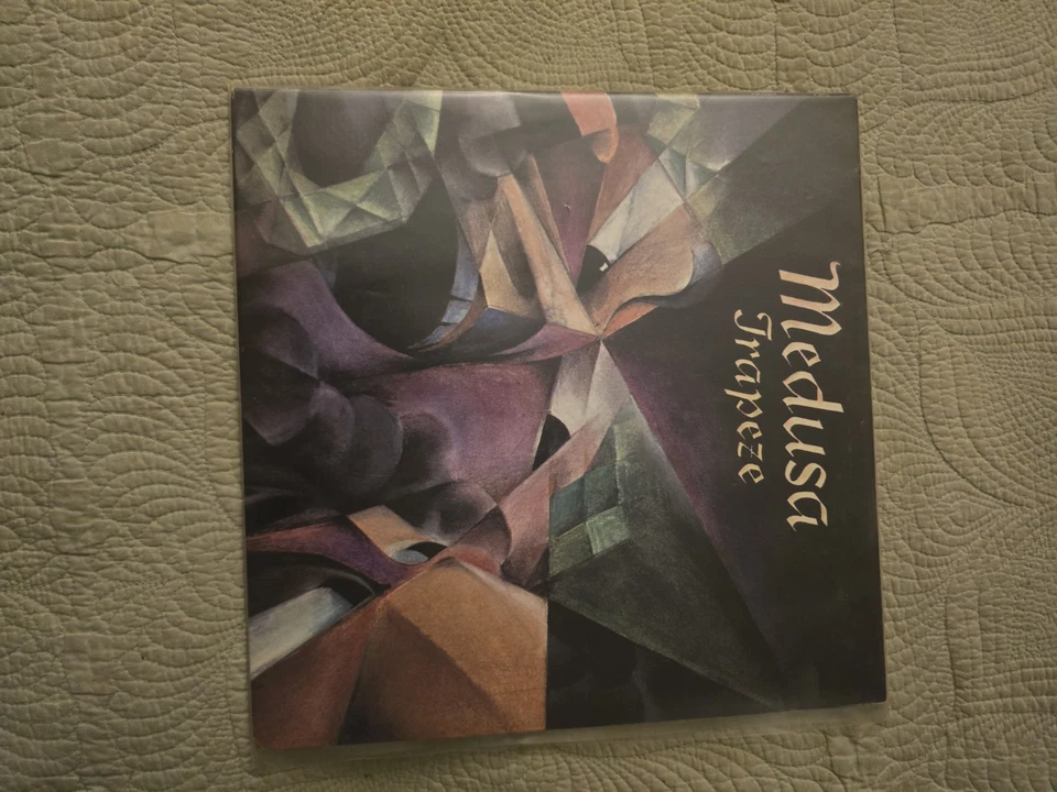 TRAPEZE MEDUSA IMPORT GATEFOLD DEEP PURPLE FIRST PRESS WHITESNAKE EXCELLENT COND - Image 3 of 4