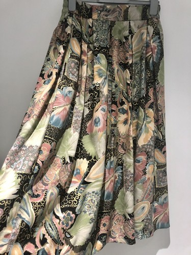 Dunkler Blumen Midi Rock Größe 8 True Vintage West Germany Taschen Boho Arty gefüttert N+L. - Bild 1 von 6