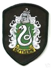 BRITISH PATCH: HARRY POTTER HOGWARTS SCHOOL of MAGIC OUSE OF SLYTHERIN CREST 