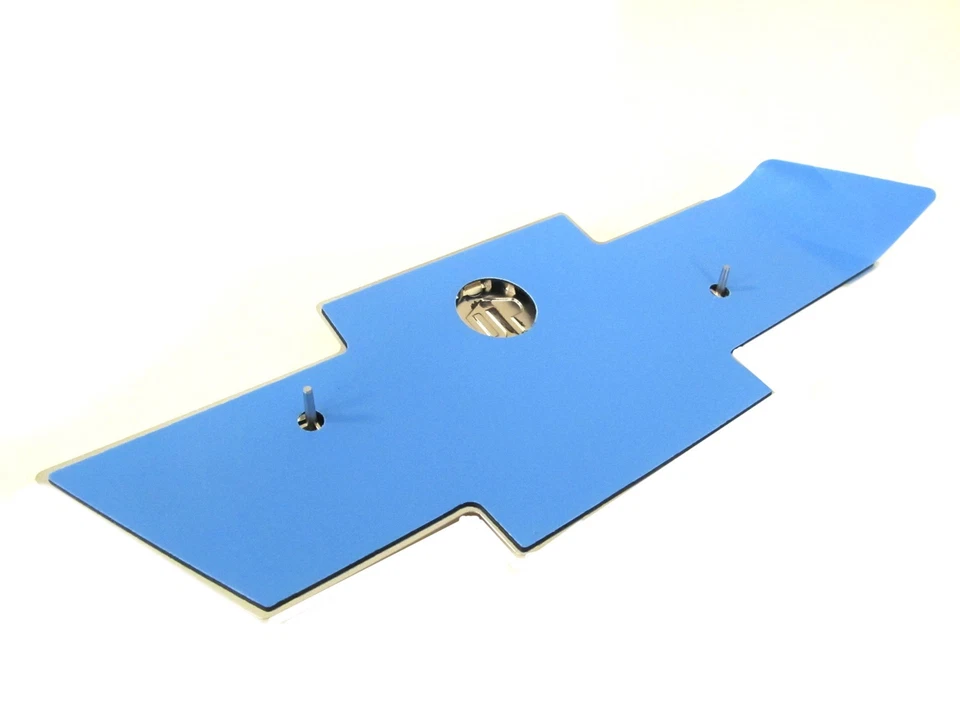 Новый подлинный задний подъемный борт галстук-бабочка эмблема золото 2007-2014 Tahoe Suburban 22830015 - Изображение 2 из 3