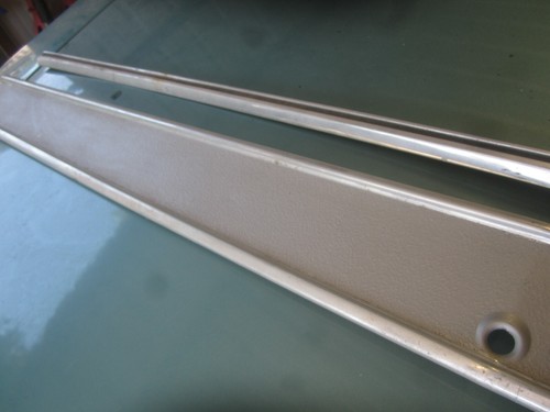 67 BARRACUDA TRUNK LID TRIM FINISH PANEL W/ EMBLEM MINT L@@K RARE PAIR OEM - Picture 8 of 8