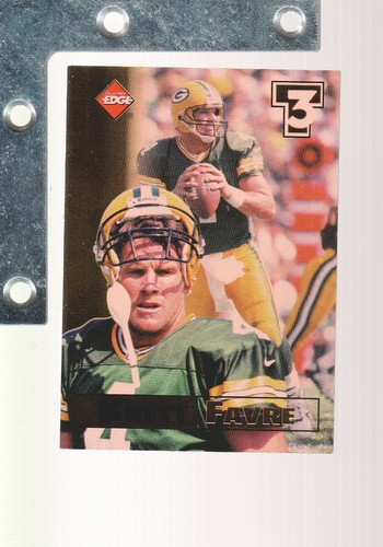 1998 Collectors Edge #35 Brett Favre Triple Threat T3 GOLD FOIL INSERT PACKERS - Foto 1 di 2