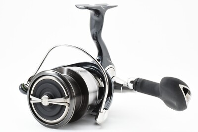 Daiwa 24 Certate LT 4000-CXH Spinning Reel Near Mint from JAPAN 