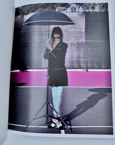 CHANEL Vintage 1996 SPRING-SUMMER COLLECTION BOUTIQUE PHOTO BOOK, RARE! - 第 21/24 張圖片