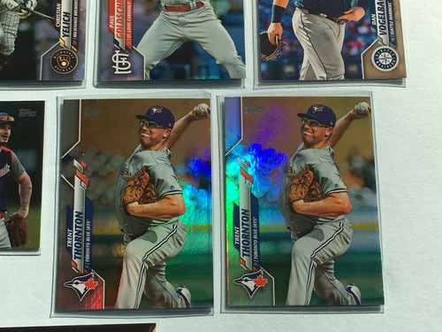 2020 Topps Rainbow Foil Gold Parallel Lot x 17 CHRISTIAN YELICH | CODY BELLINGER - Picture 8 of 10